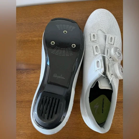 Pro Team Shoes, White, 36, Like New - Picture 4 of 4